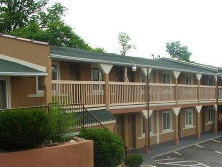 Hotel Battlefield *