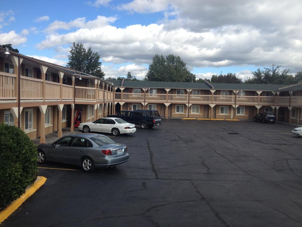 Battlefield Hotel Springfield